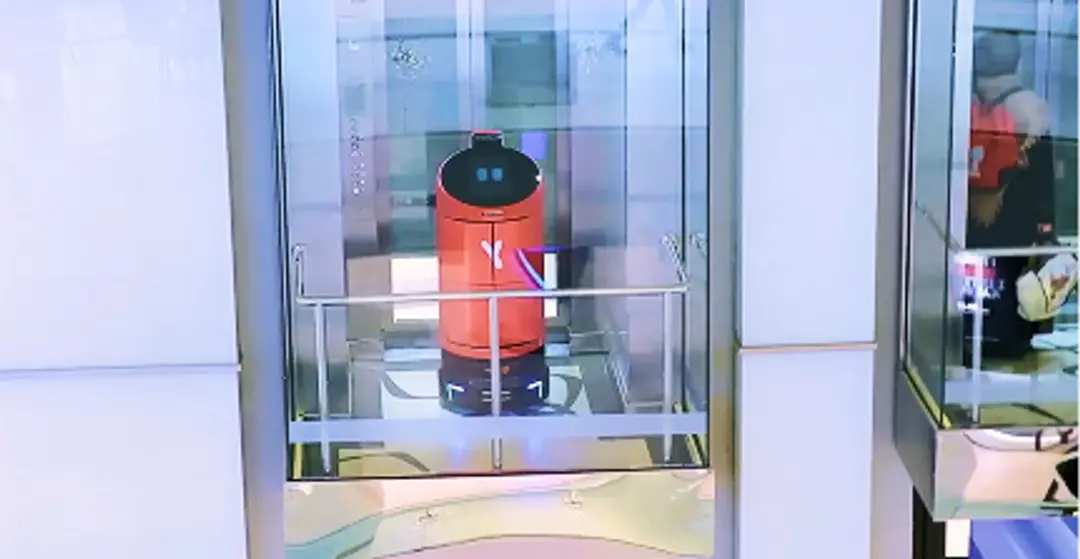 Saha Robotik, Yemeksepeti Park, Speedy Robot